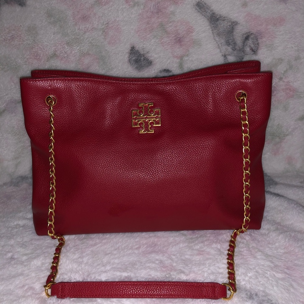 ❌SOLD❌Tory Burch Britten Triple Compartment